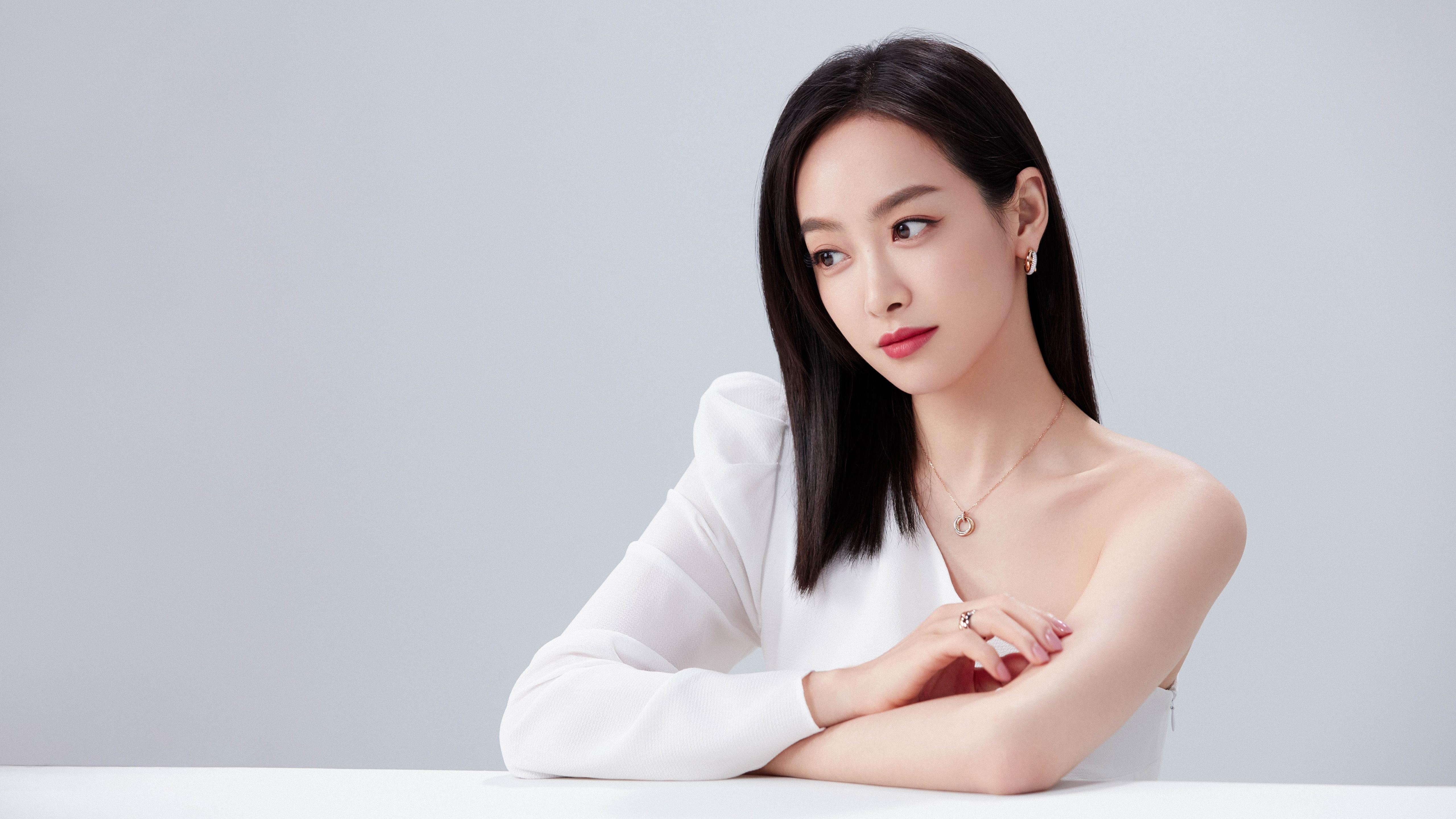 爱游戏娱乐网址-【比赛背后】顶级运动员的秘密训练计划曝光，运动员的训练日常