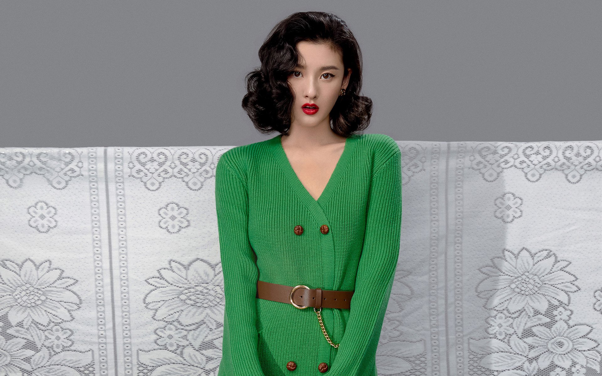 中学生篮球比赛火热开赛,校园体育氛围浓厚,初中篮球赛事