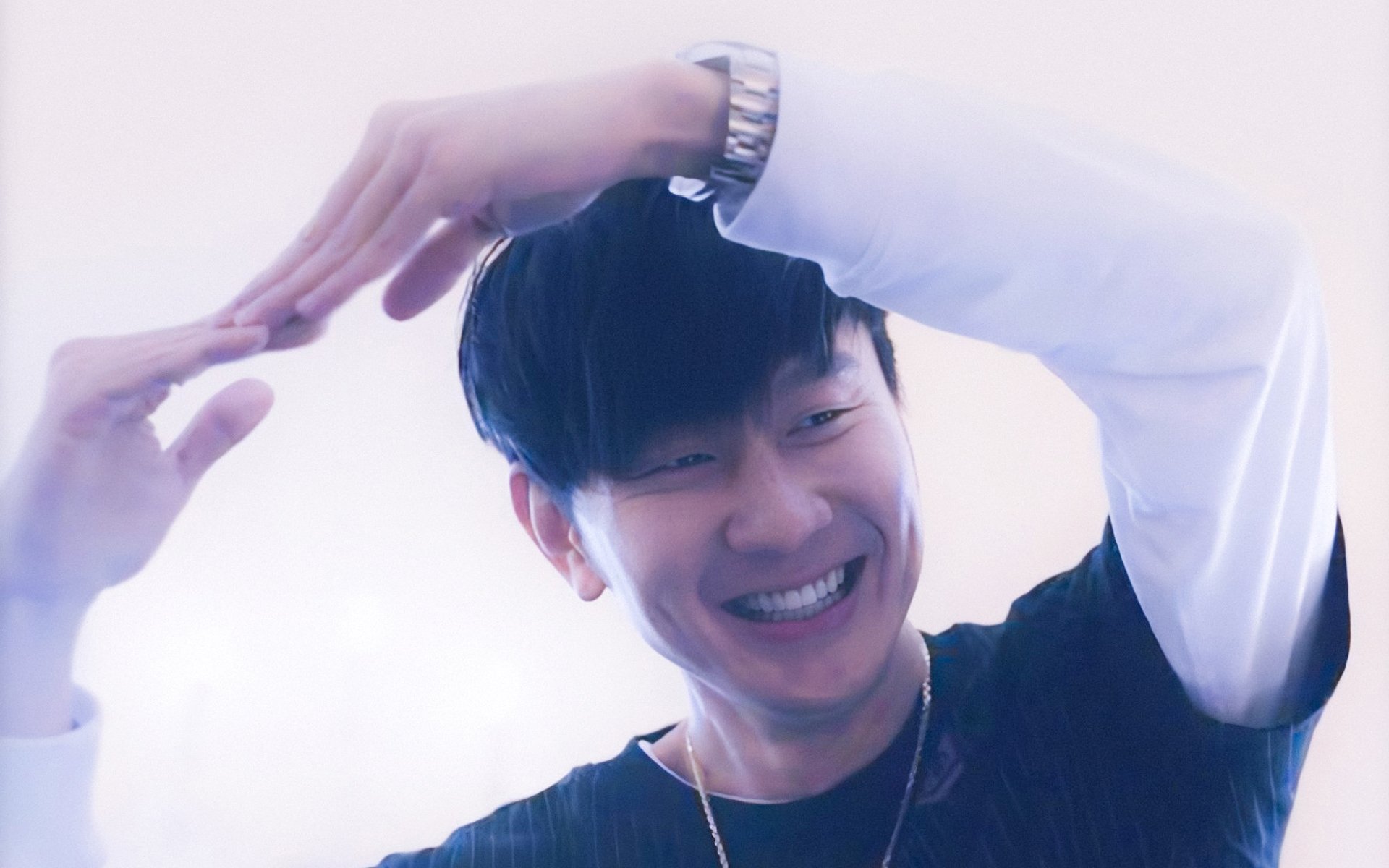 爱游戏娱乐网址-德甲比赛中的战术变化，让对手防不胜防，德甲对抗