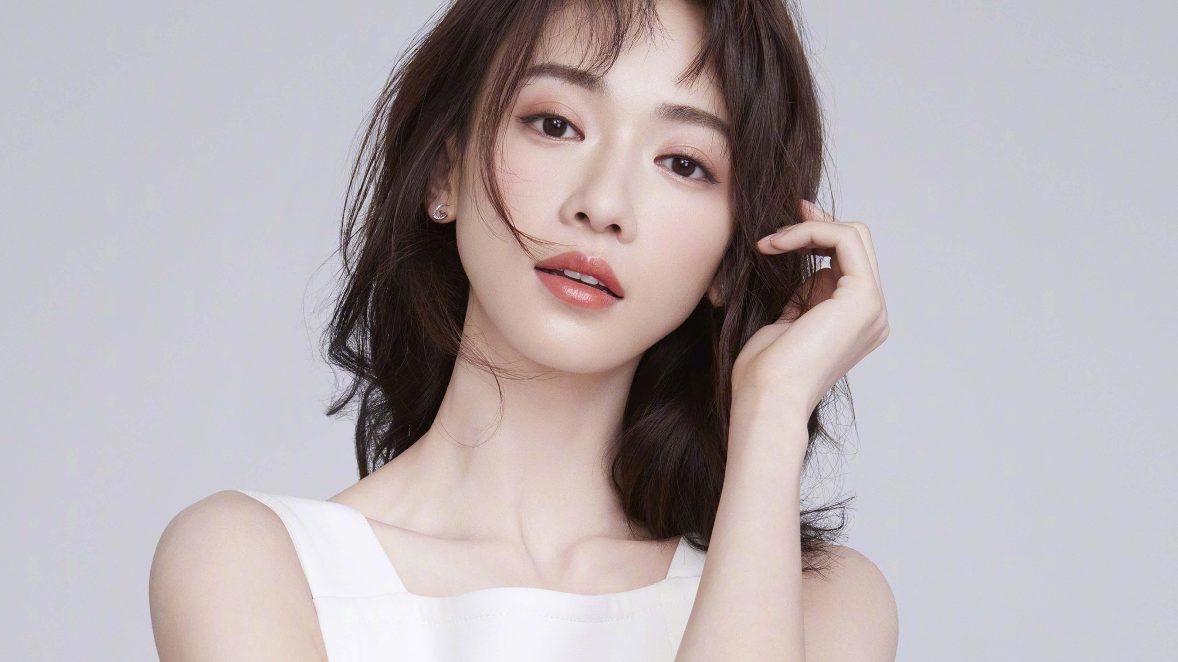 逆流而上的勇气:新秀车手的坚持与突破,逆流而上的你车是什么牌子