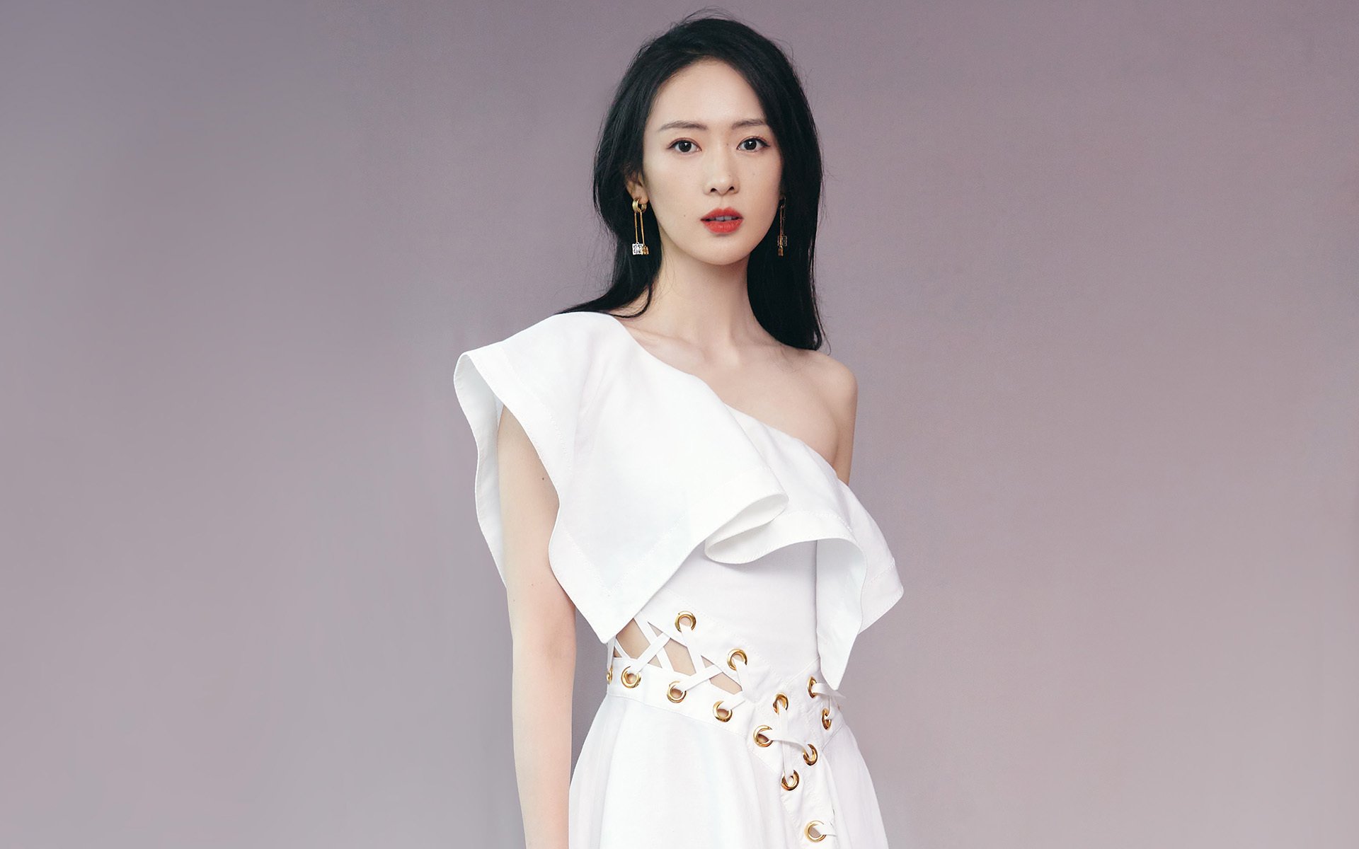 高尔的持球突破性进攻带动袋鼠队进攻节奏,高尔球怎么打视频